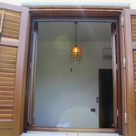 Libeccio - Con Giardino E Piscina Condominiale 度假居 *