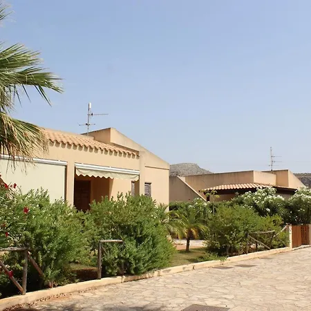 度假居 Libeccio - Con Giardino E Piscina Condominiale